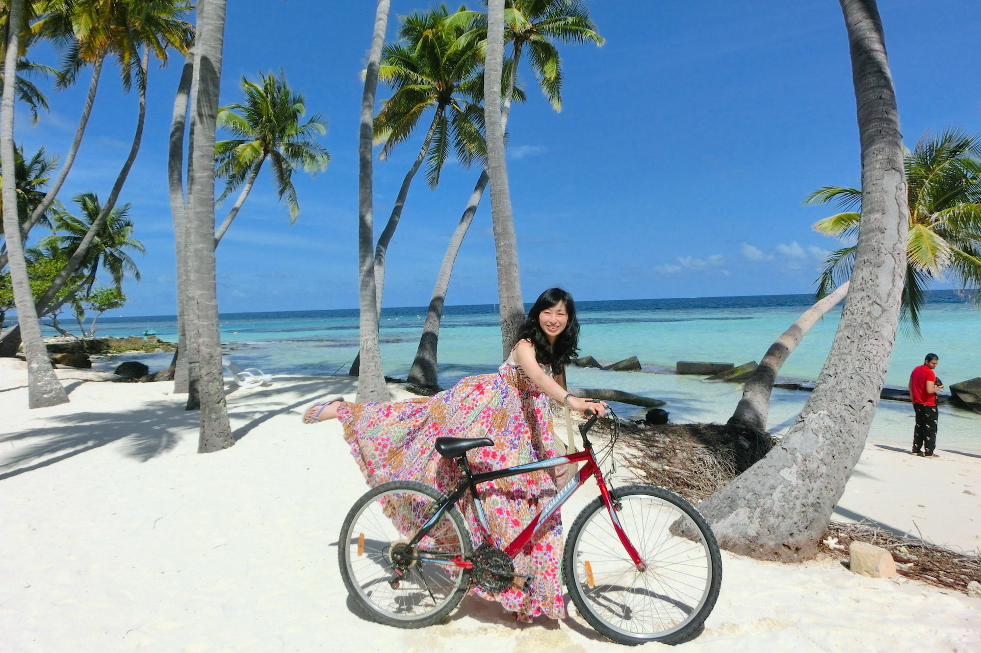 Kaani Beach Hotel Maafushi Bagian luar foto